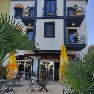 ** Apart Otel Marina Sahil Türkiye