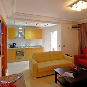 Hotel apartamentowy Mouna ***